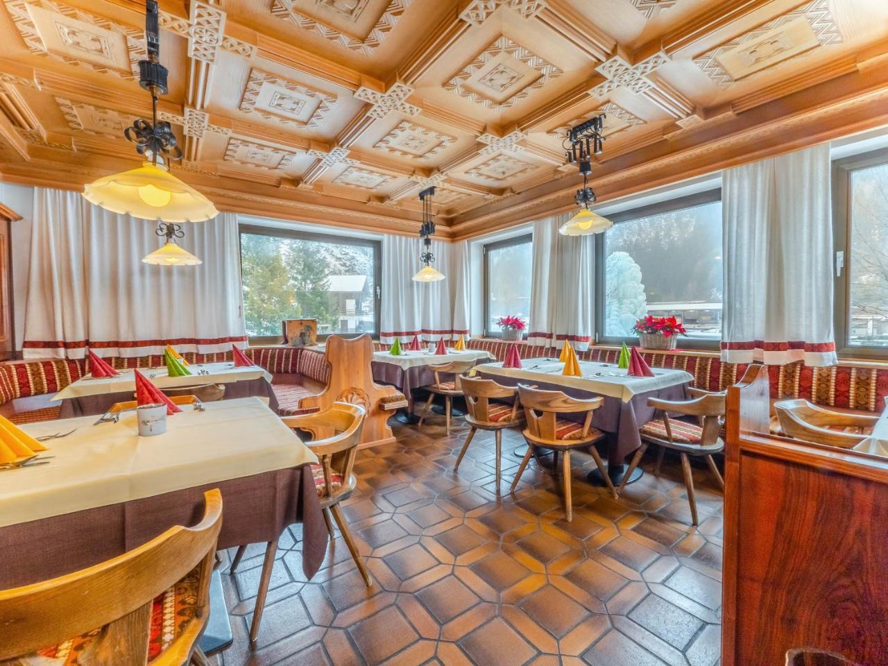 Hotel Pontives Ortisei Exterior photo