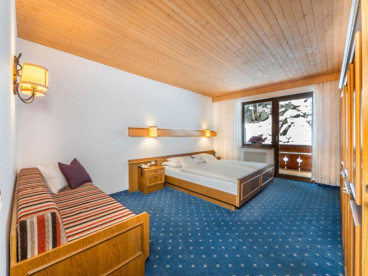 Hotel Pontives Ortisei Exterior photo